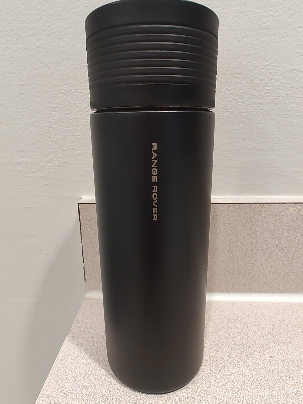 Range Rover Matte Black Travel Tumbler - Insulated Portable Bottle REad